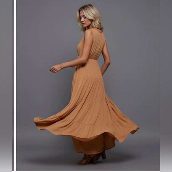 Boho Lace Trim Layered Hem Dress. - Picture 4 of 7